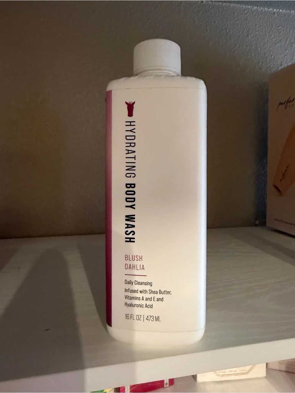 Pink Zebra Hydrating Body Wash - Blush Dahlia Pink Accent